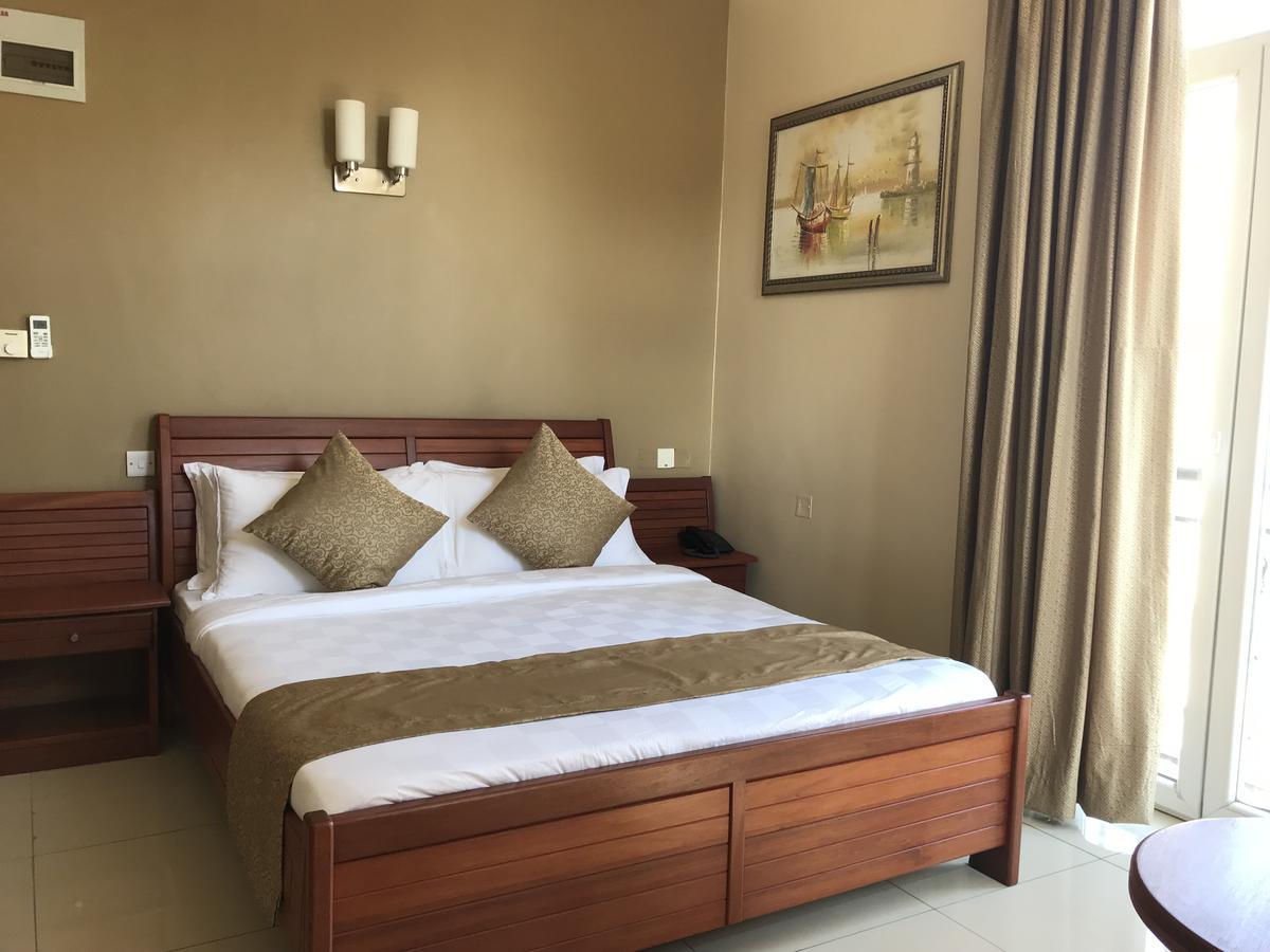 Chelsea Hotel Dar es Salaam Ngoại thất bức ảnh